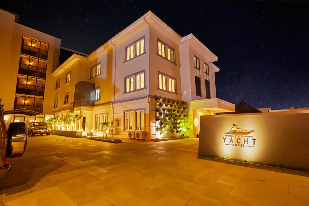 The Yacht Hotel Sea Front Lekki Phase 1 Lagos Exterior foto